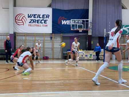 e330df69-f568-4588-8326-67f189384d4e